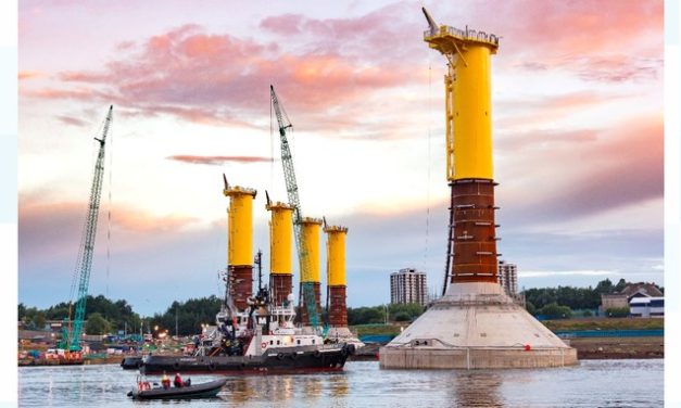 Les premières fondations gravitaires en béton pour le parc éolien d’EDF ER arrivent sur site