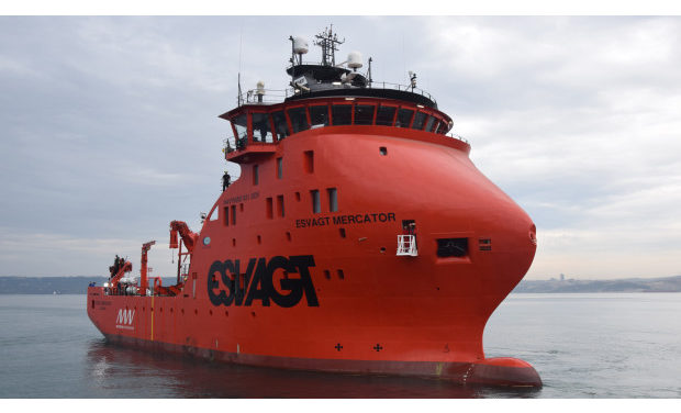 Esvagt Mercator est baptisé et en service pour Belwind et Nobelwind